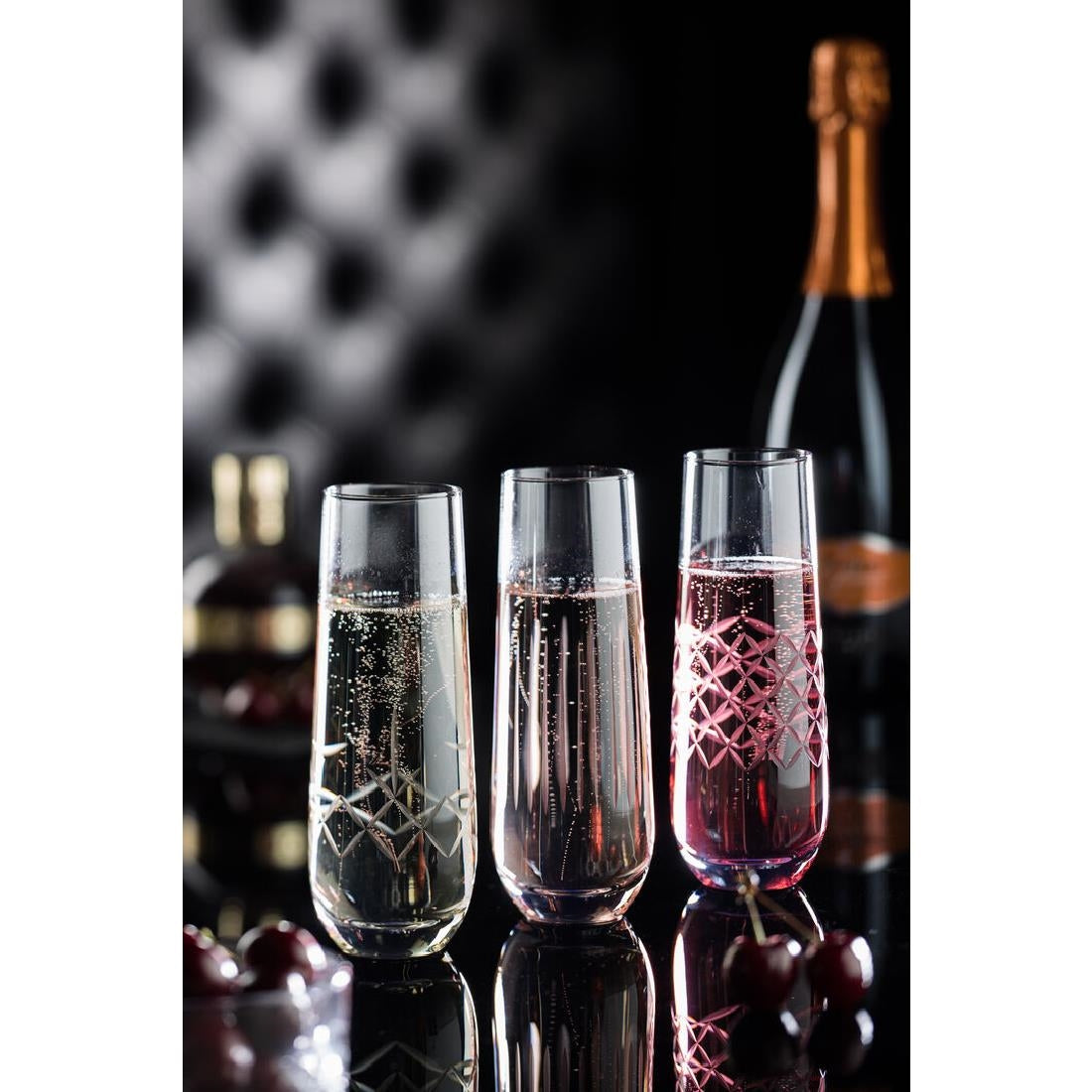 Utopia Raffles Diamond Champagne Glasses 300ml (Pack of 6) - CZ060 Champagne Glasses Utopia   